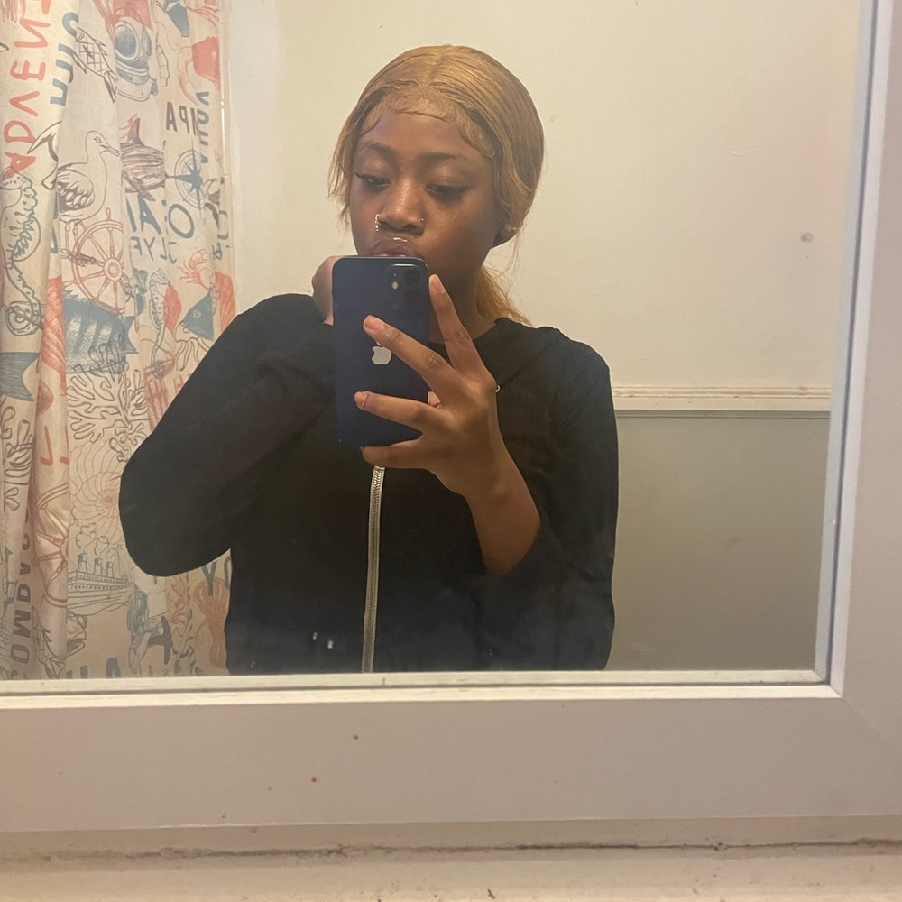 Meet your Posher, Jermanique